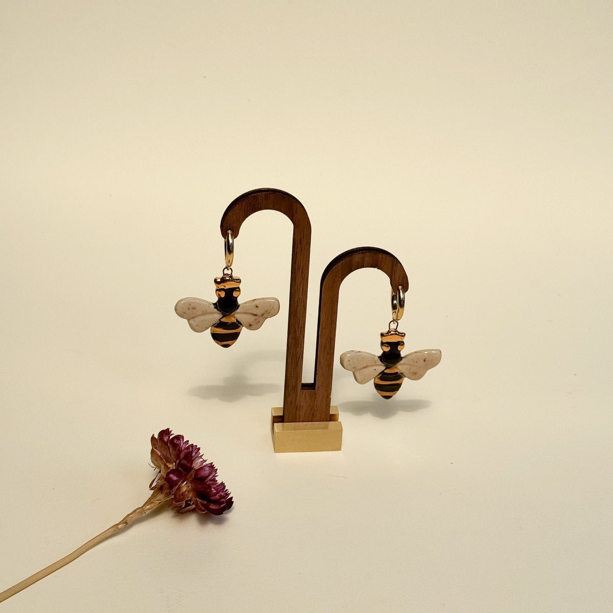 Pendientes Abeja Reina