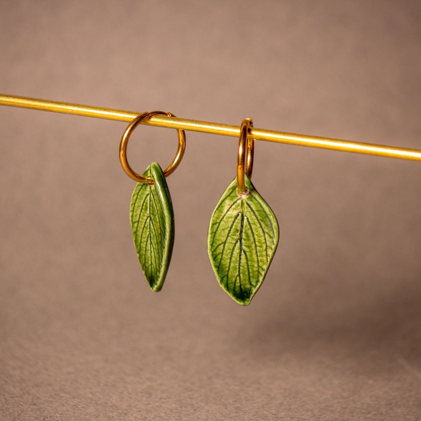 Pendientes Hojas del jardín